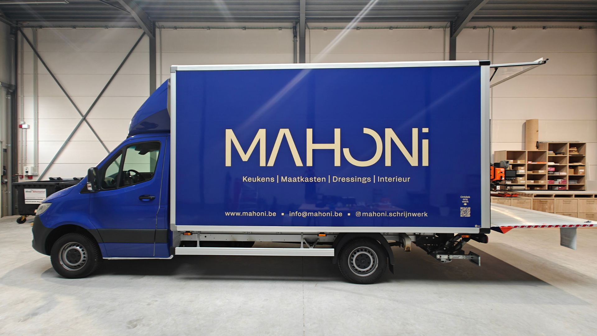 Over Mahoni Camion